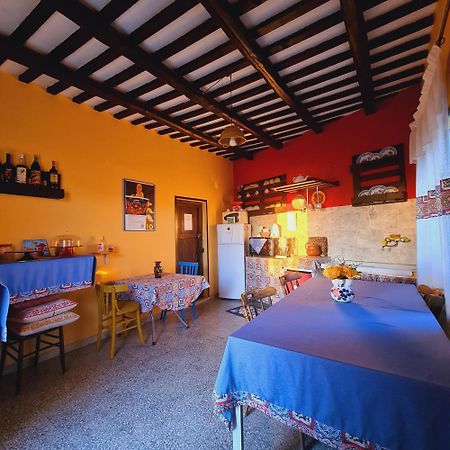Bed and Breakfast Due Passi Dal Centro Марсала Екстер'єр фото